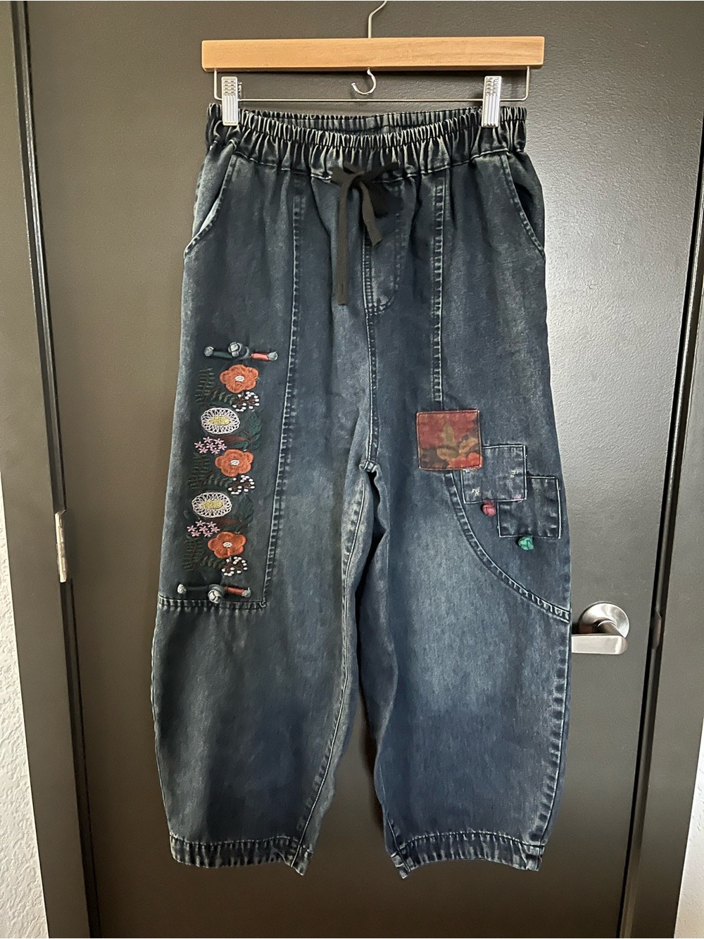 Embroidered Patchwork Washed Denim Jogger Pants - Blue